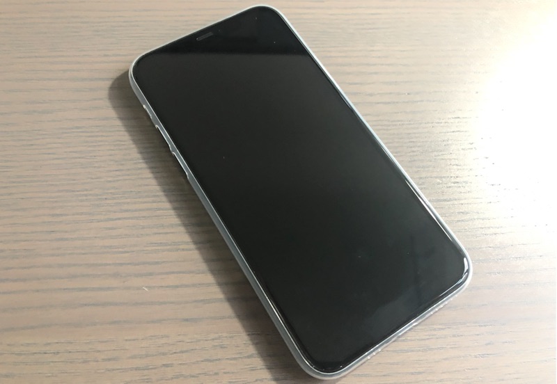 A&S Case für das iPhone 11 Pro in transparent / Front